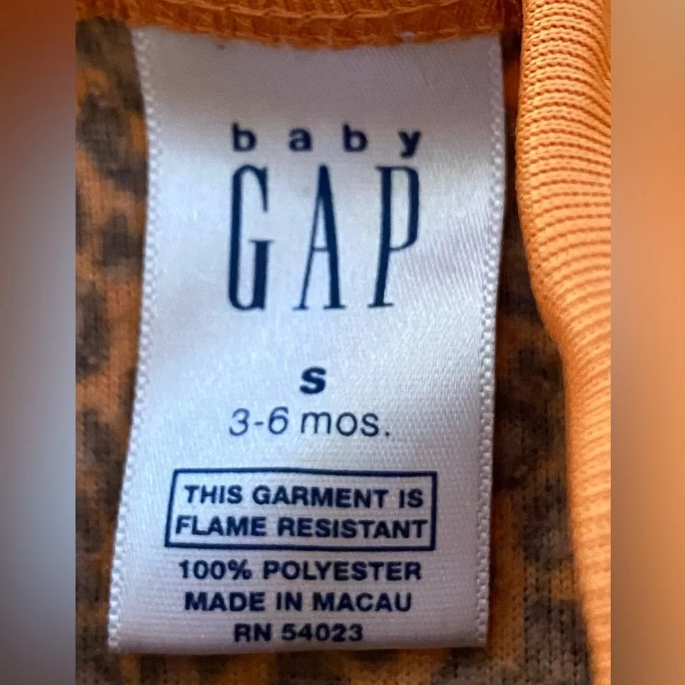 Vintage Baby Gap Infant Sz S 3-6 mo Leopard‎ Print Footie One Piece